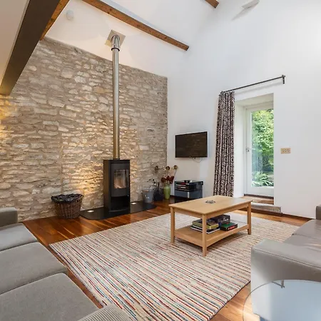 The Barn At Noelles Tatil Evi