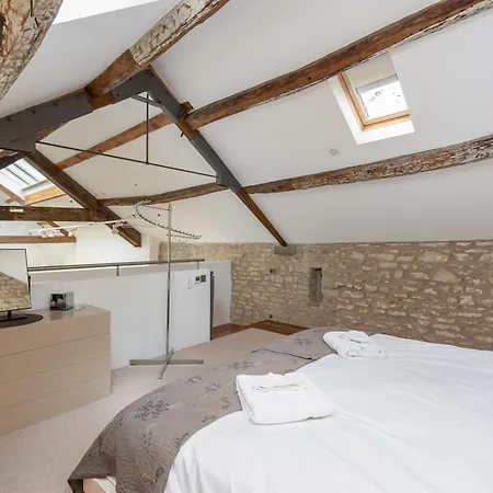 The Barn At Noelles Tatil Evi